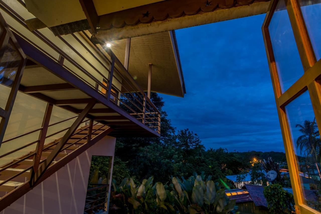 Sea Tower Hotel Puerto Viejo de Talamanca Dış mekan fotoğraf